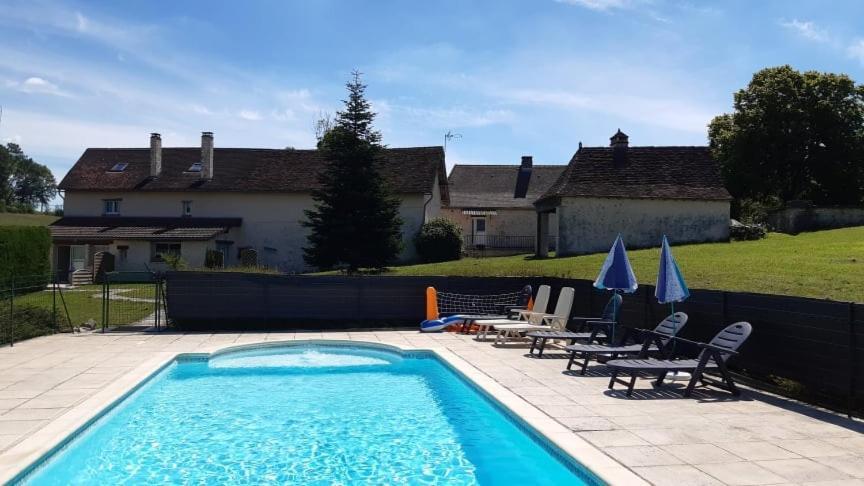 Gite XL Le Clos de Lamie avec piscine privée Fossemagne Extérieur photo