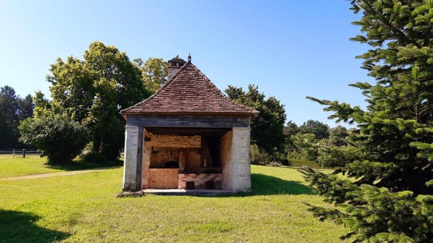 Gite XL Le Clos de Lamie avec piscine privée Fossemagne Extérieur photo