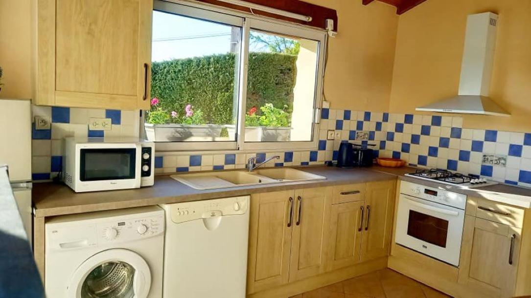 Gite XL Le Clos de Lamie avec piscine privée Fossemagne Extérieur photo